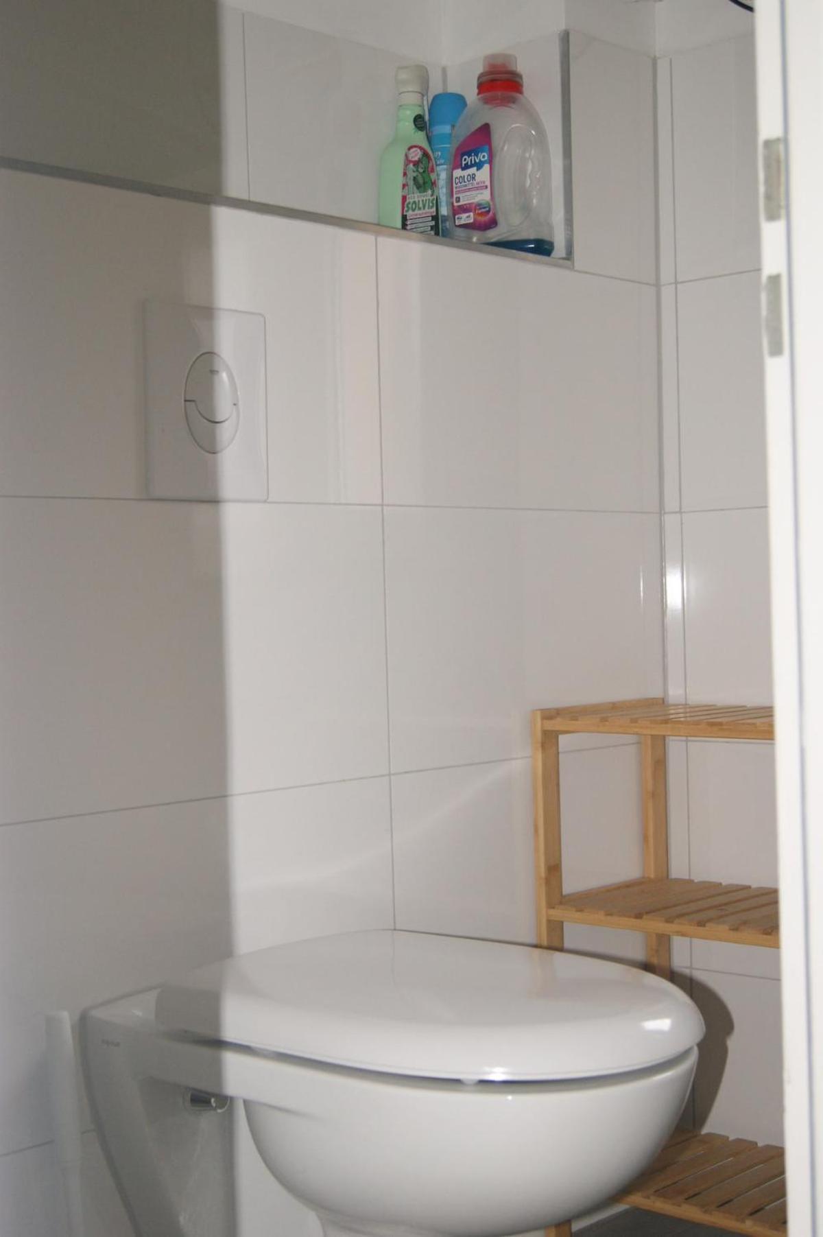 Monteurswohnung - - 5 Personen *